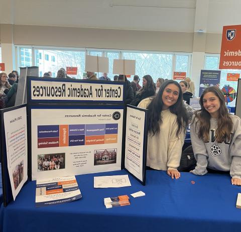 CFAR Academic Mentors presenting at the UNH Resource Fair